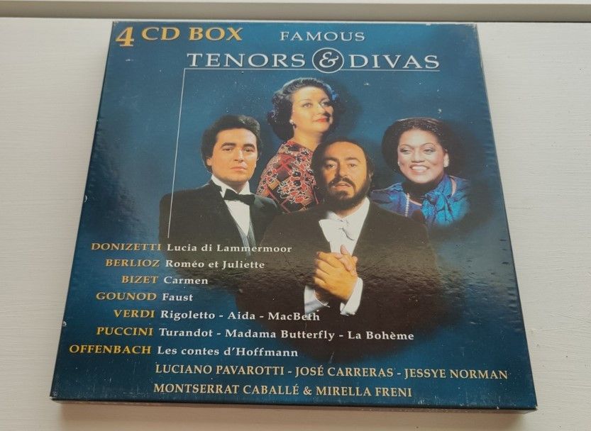 4 CD Box, Famous Tenors & Divas