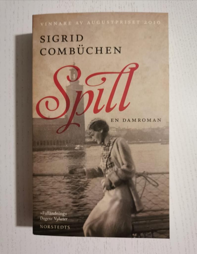 Sigrid Combüchen: Spill: en damroman (uudenveroine