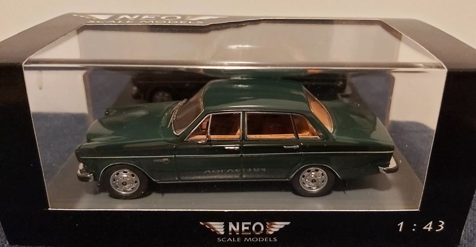 Neo 1:43 Volvo 164