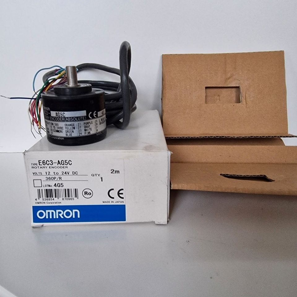 Omron E6C3-AG5C Encoder