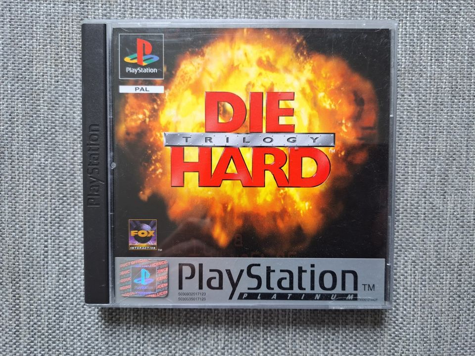 Die Hard Trilogy (PS1)