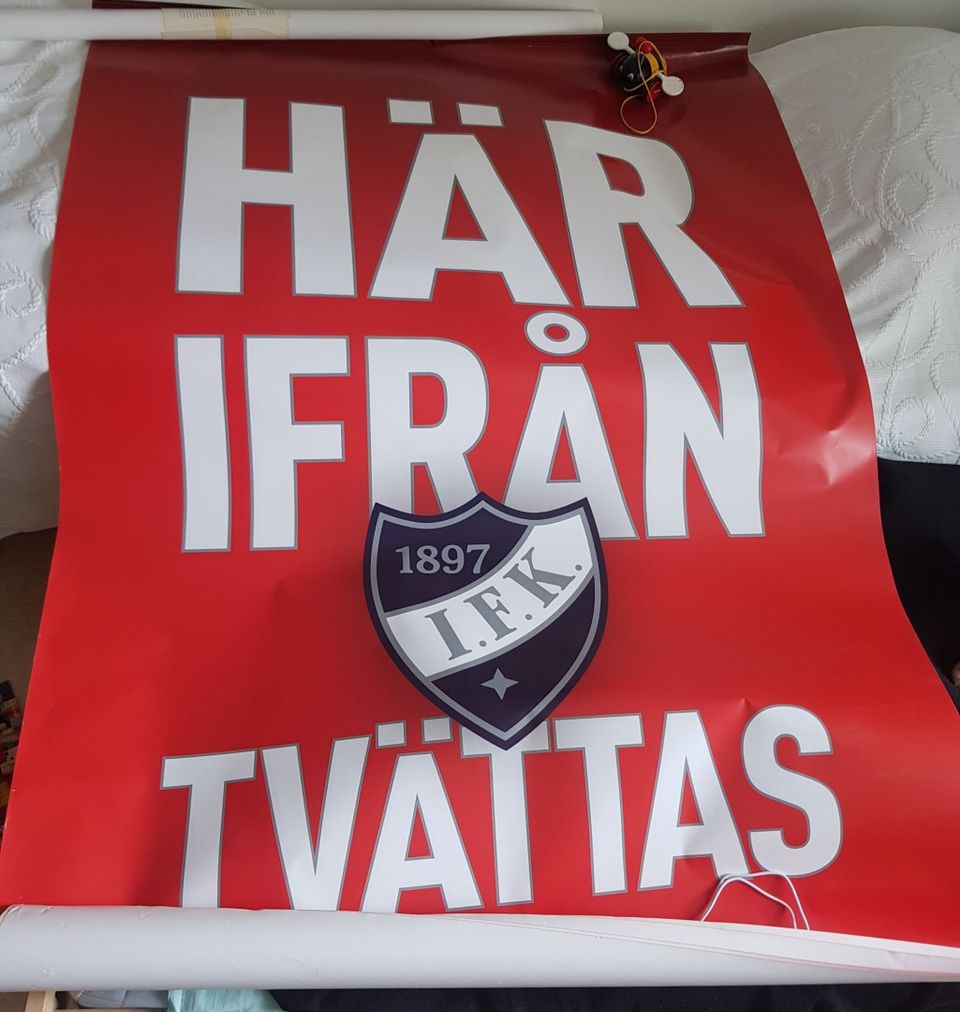 Härifrån Tvättas HIFK juliste