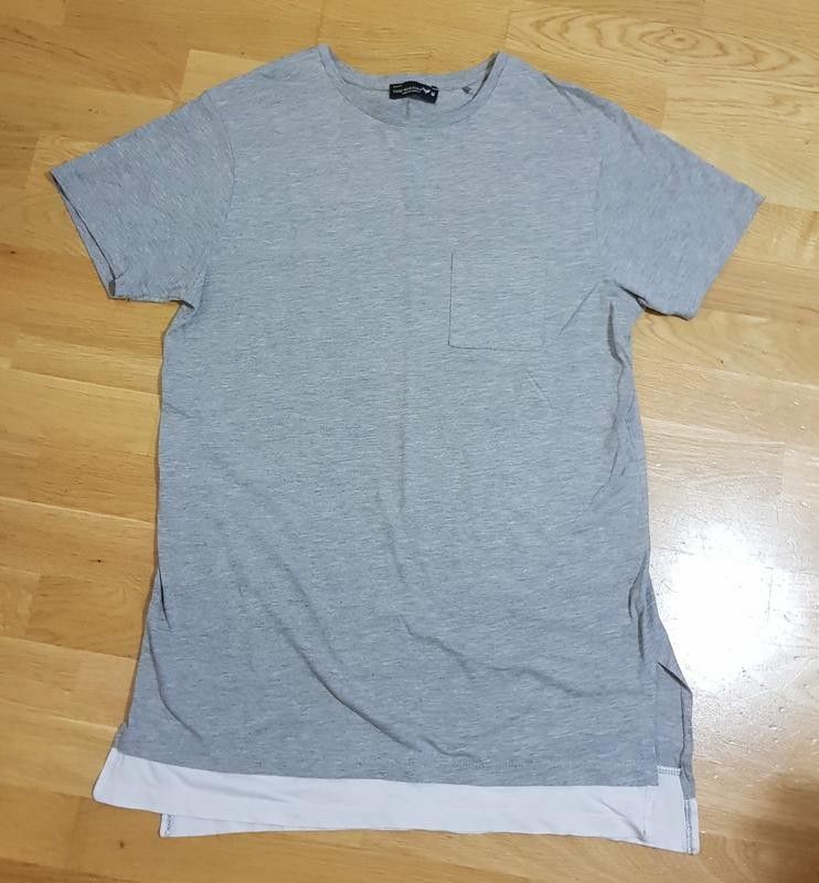 T-paita harmaa pitkänmallinen M