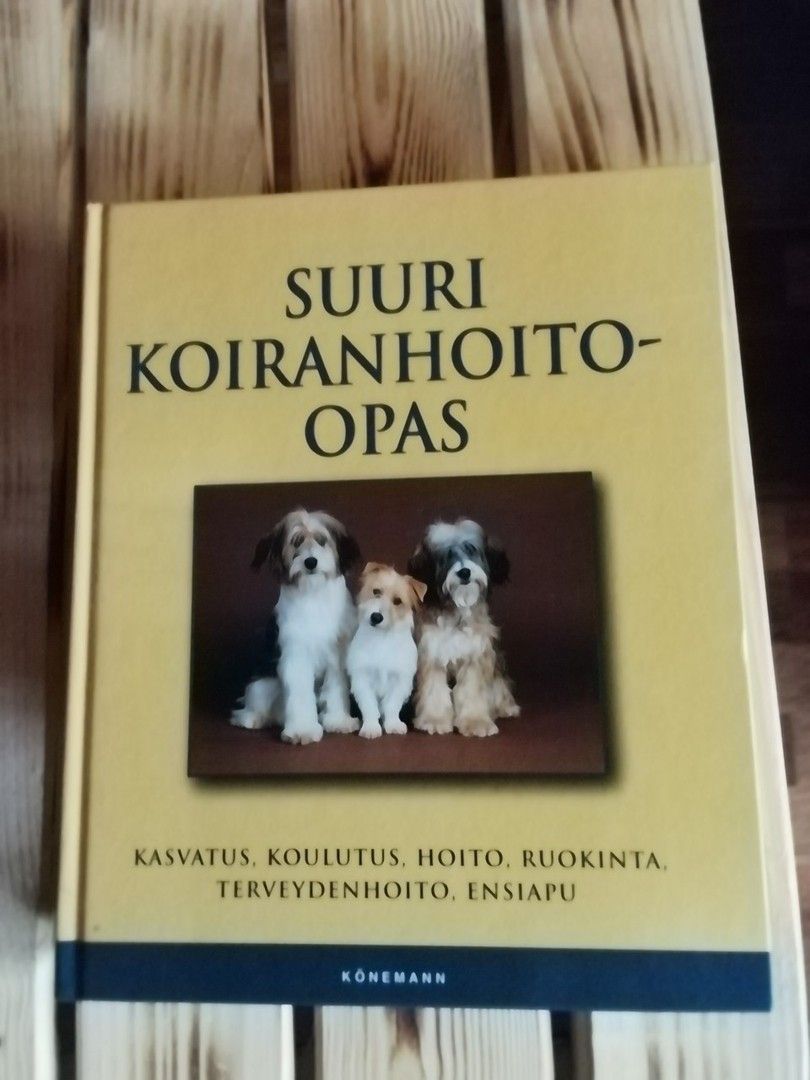 Suuri Koiranhoito-opas kirja