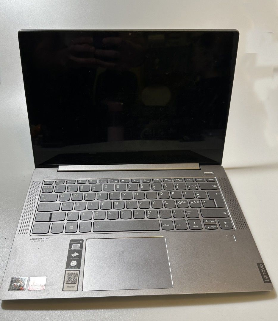 Lenovo Ideapad S540