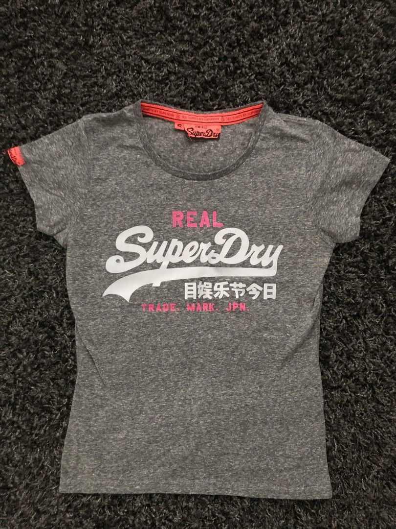 Superdry t-paita S