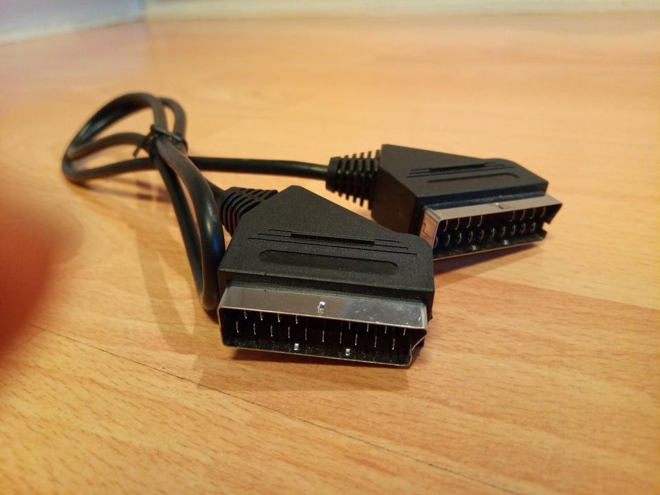 Scart Liitin 90cm (UUSI)