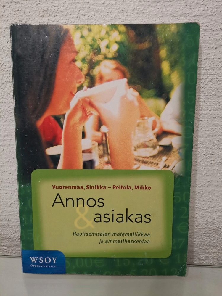 Sinikka Vuorenmaa : Annos & Asiakas