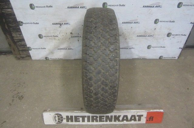 195/80 R14C" käytetty rengas NOKIA