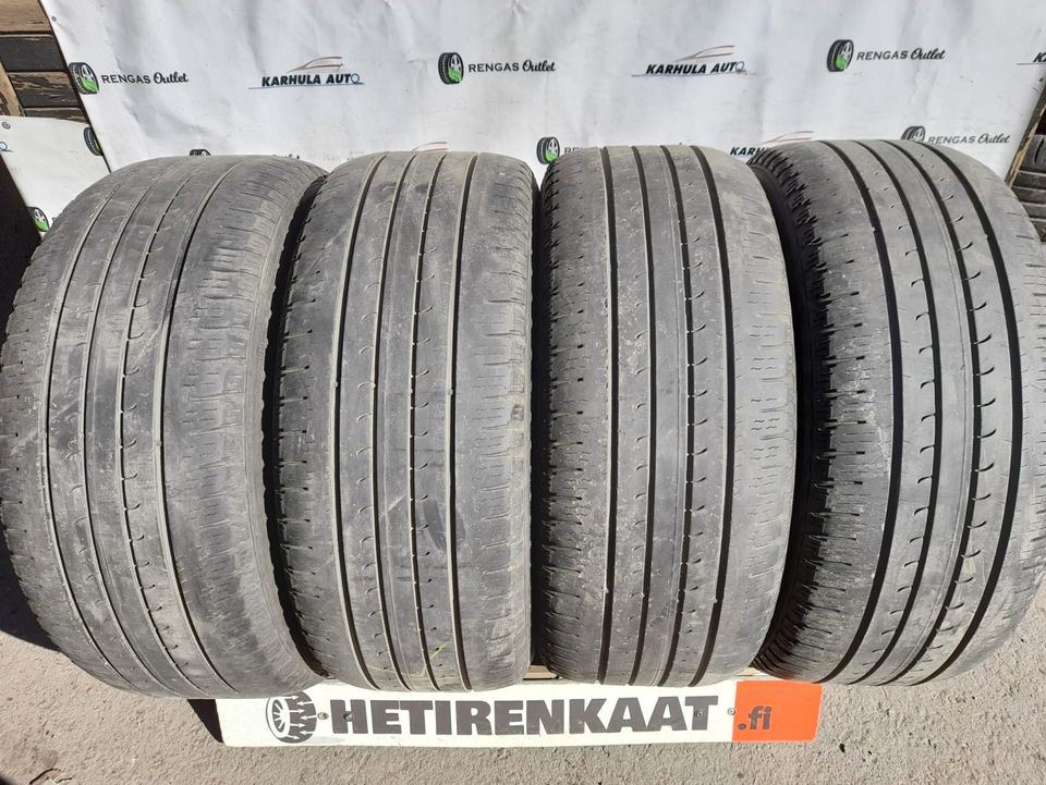 235/55 R17" Tarkistettu rengas Goodyear