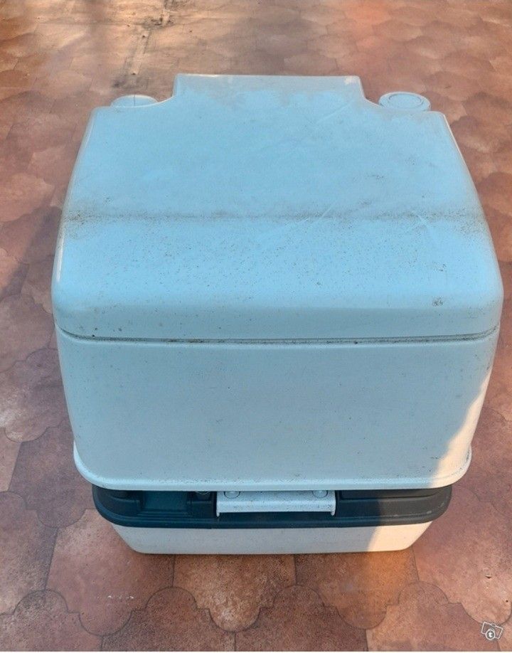 Porta pot thetford mobile toilet (p2)