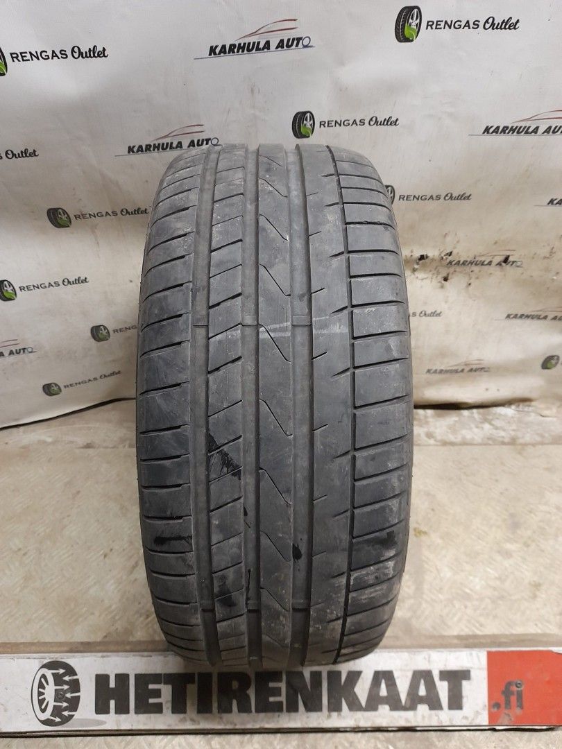 245/35 R20" käytetty Kesärenkaat