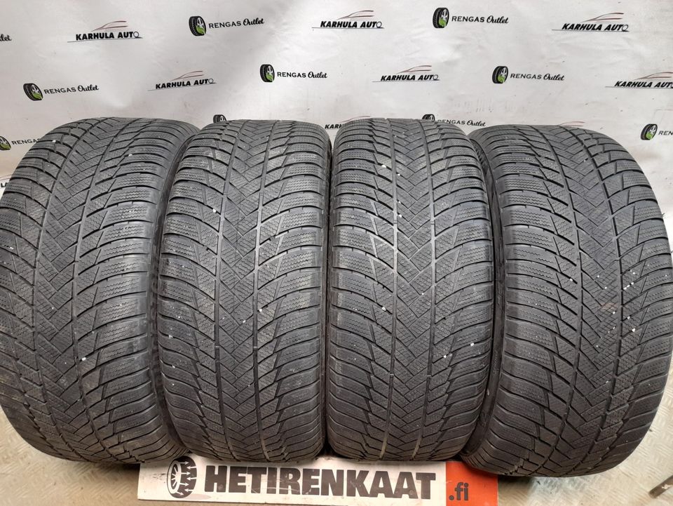 275/45 R20" käytetty rengas Bridgestone