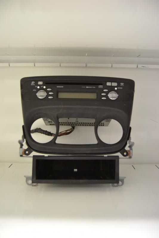 Nissan Almera radio/cd