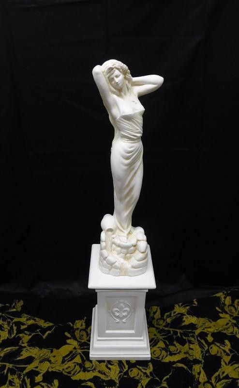 Patsaat: Diona -patsas, 73,5 cm, G0002/34