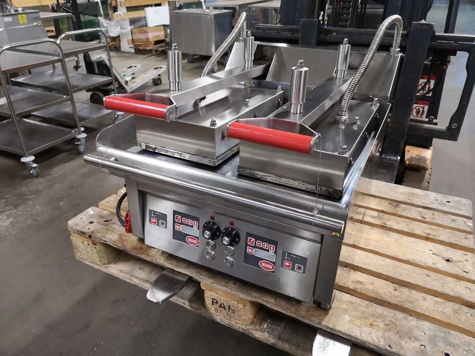 Mirror E650 hi speed electric clam griddle