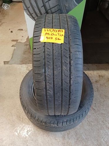 235/55R17 michelin 2 kpl Q69