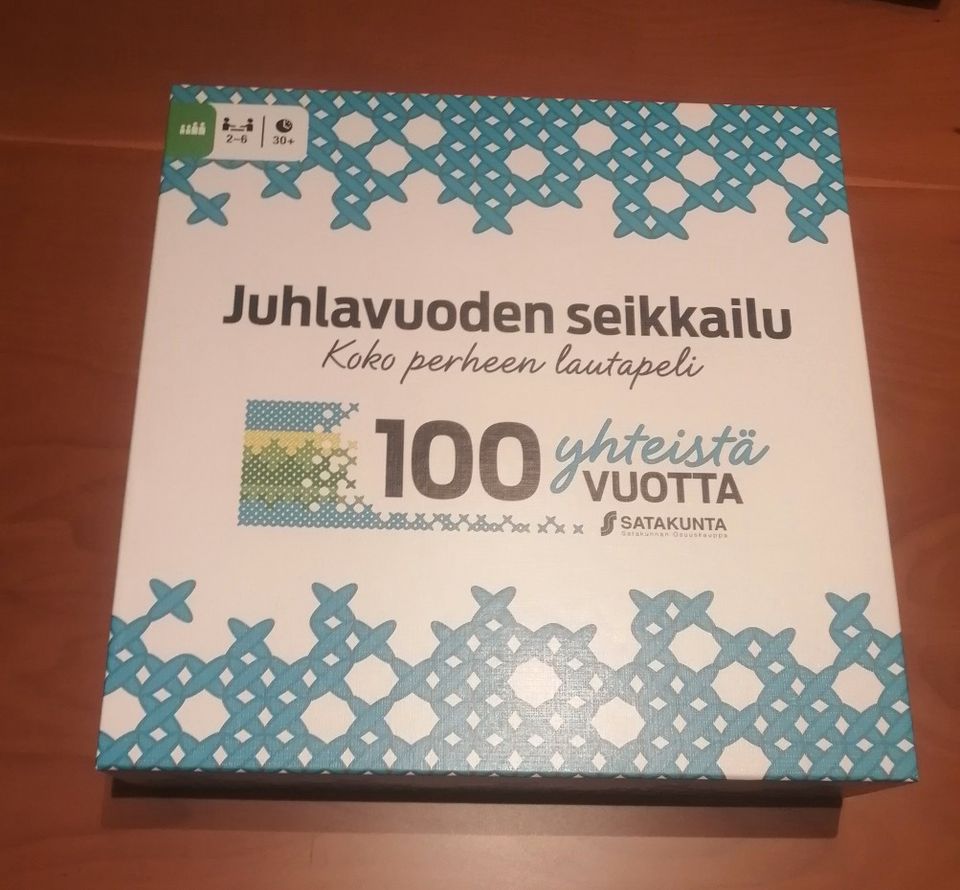 Juhlavuoden seikkailu: koko perheen lautapeli