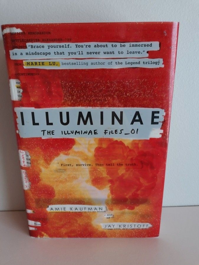 Amie Kaufman : Illuminae - The Illuminae Files_01
