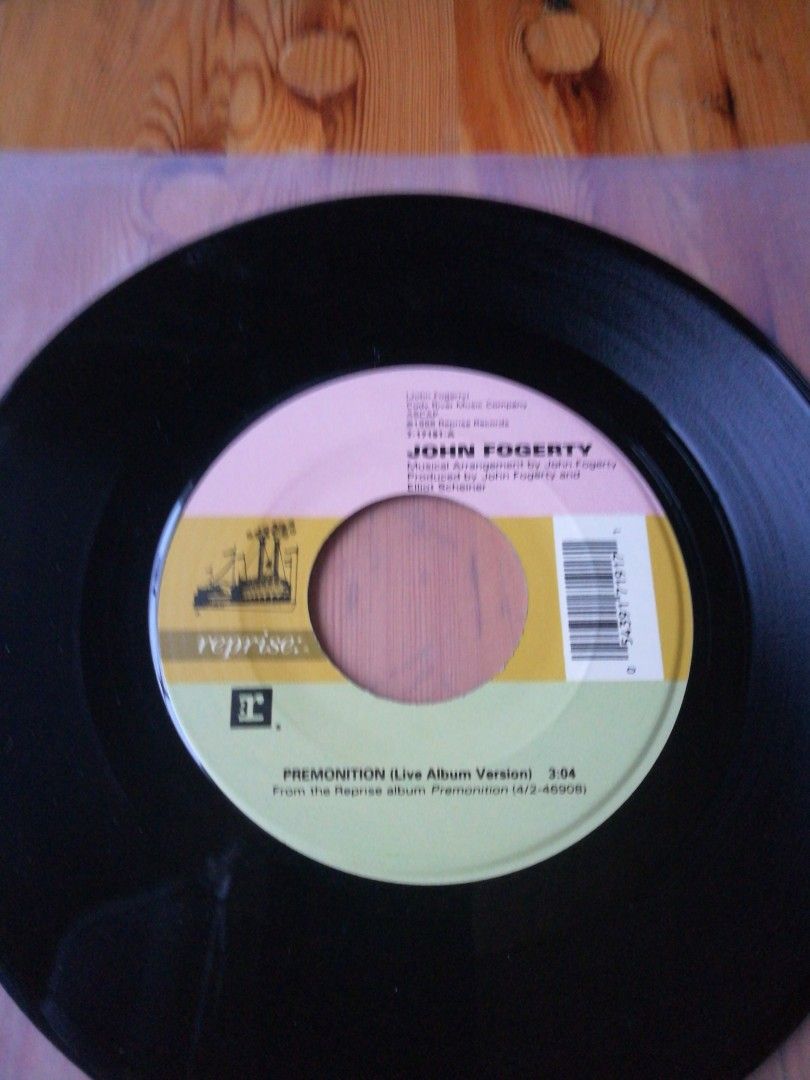 John Fogerty 7" Premonition ( Live album Vers.)