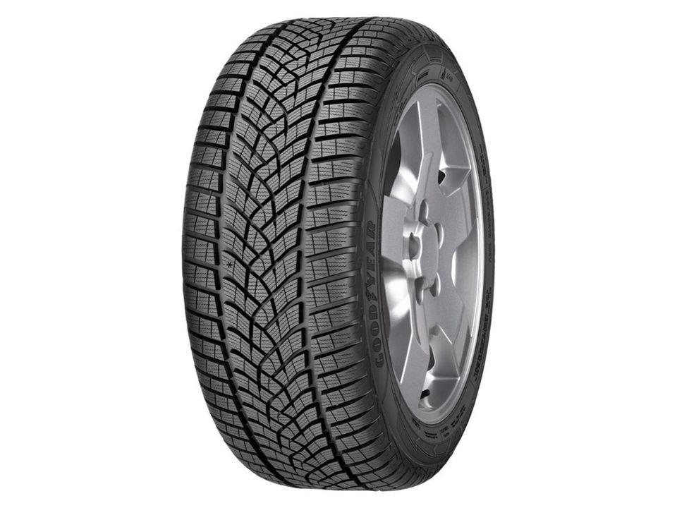 UUSI kitkar. 225/50-17 Goodyear UG PERFORMANCE G1