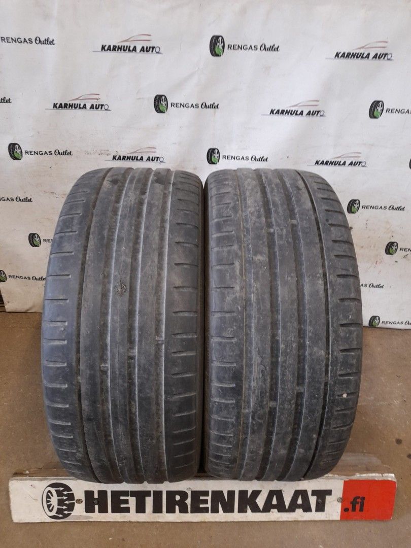 235/45 R17" Tarkistettu rengas NOKIAN