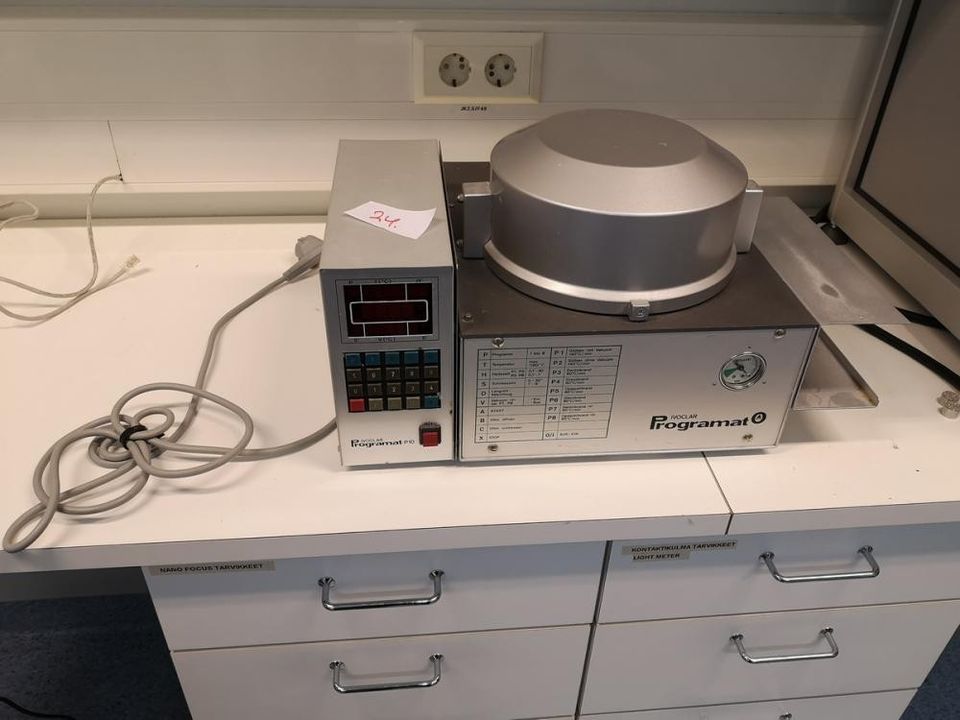 Heating cabinet ivoclar Programat P10 max 1180 °C