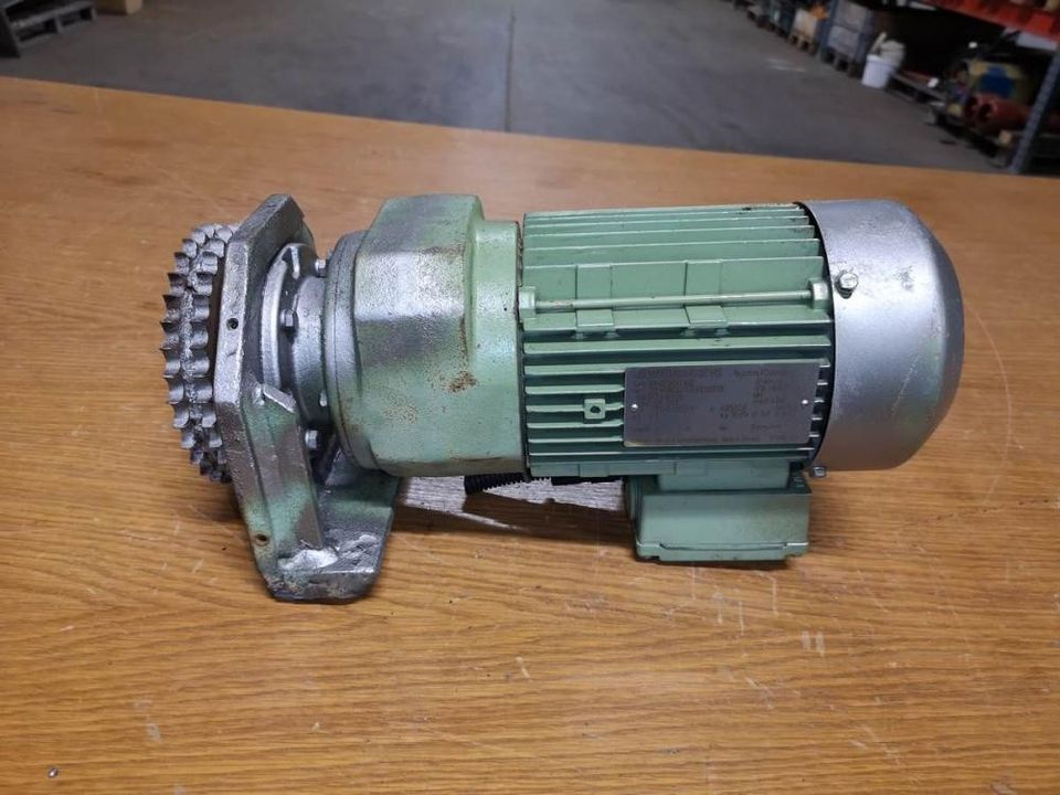 Vaihdemoottori 1,1 kW 2800 / 336 rpm