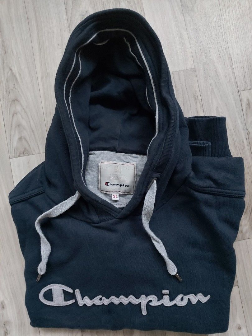 Champion huppari koko XL