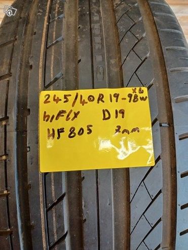 Kesärenkaat 245/40R19 98W 1 kpl Q52