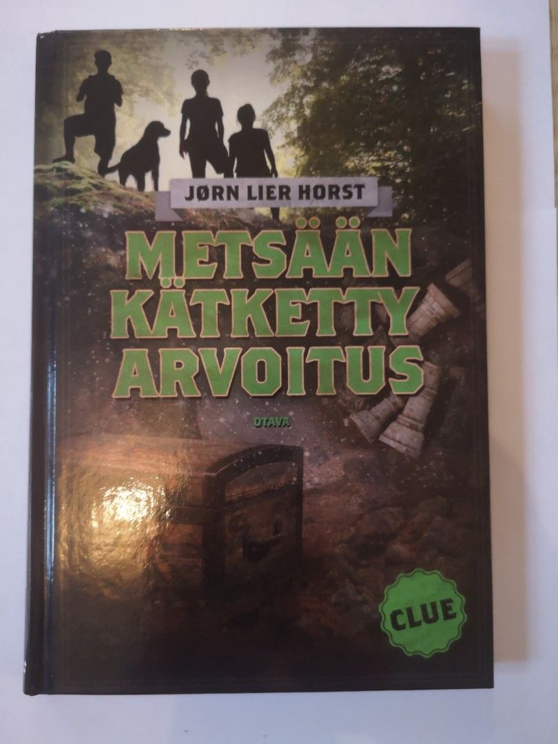 Jørn Lier Horst: Clue. Metsään kätketty arvoitus