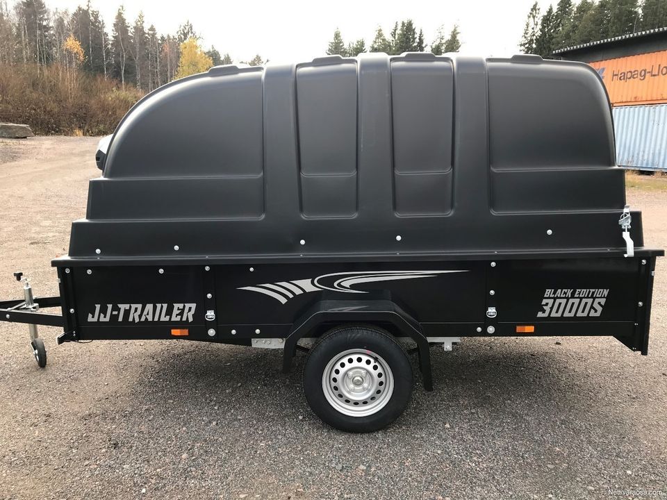 JJ-TRAILER 3000E35 Black Edition lava 300x150. Laita 35cm ja kuomu 100cm.Peräkär