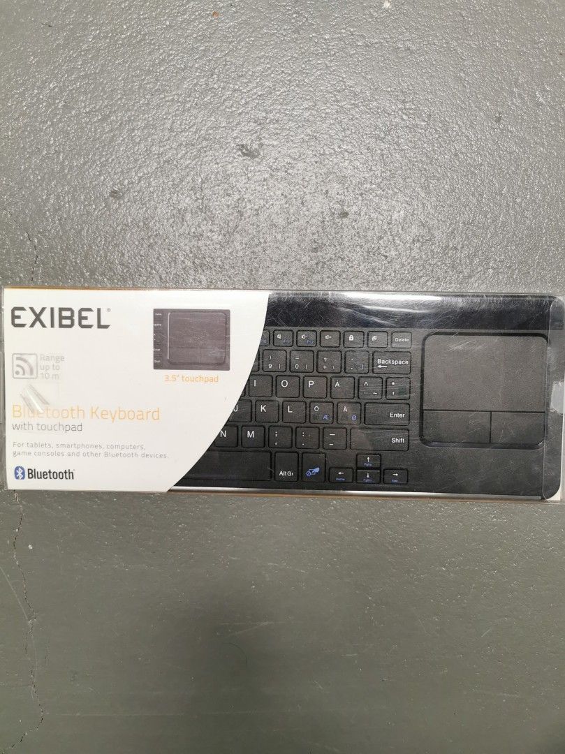 Exibel bluetooth keyboard with touchpad