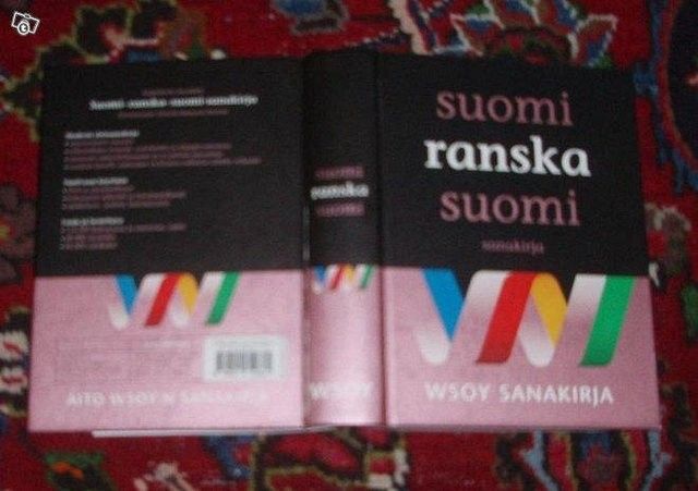 Suomi - Ranska - Suomi sanakirja + romppu