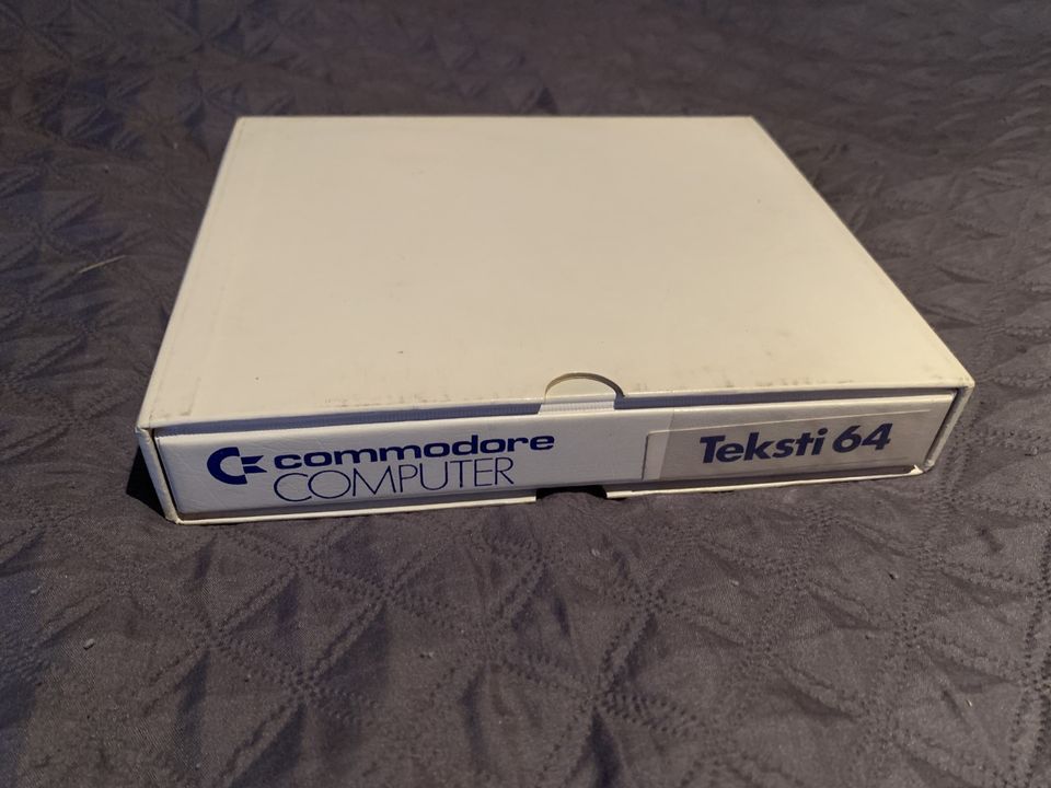 Teksti 64 Commodore