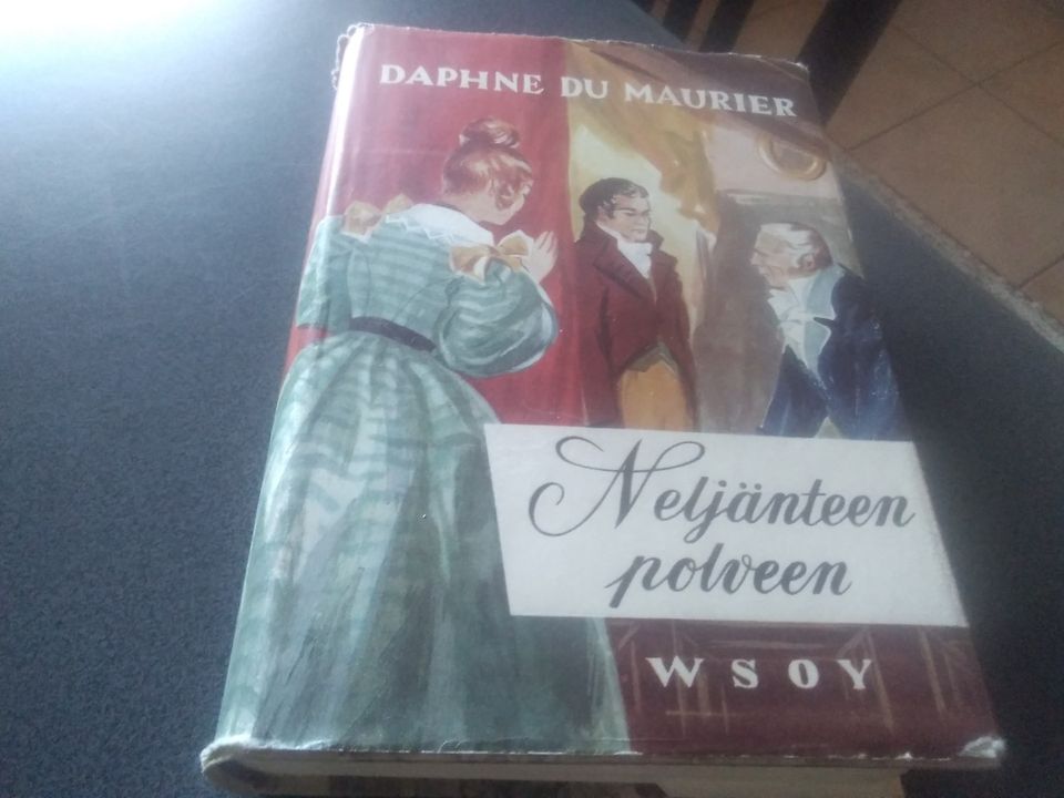 Daphne du Maurier x 10