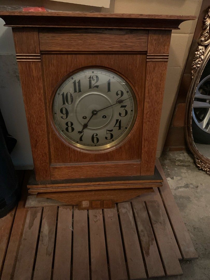 Antiikkinen kello