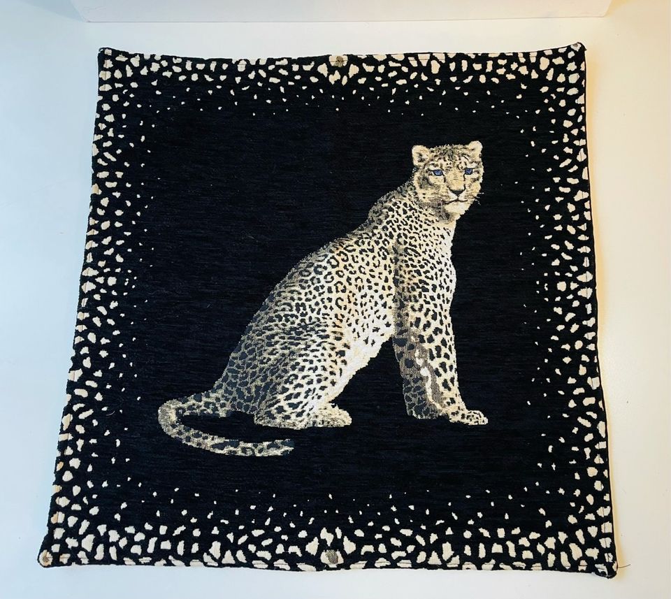 Tyynynpäällinen gepardi 2x45x45 cm