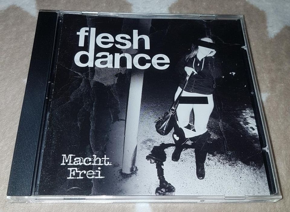 Fleshdance - Macht Frei + Live Tirra CD