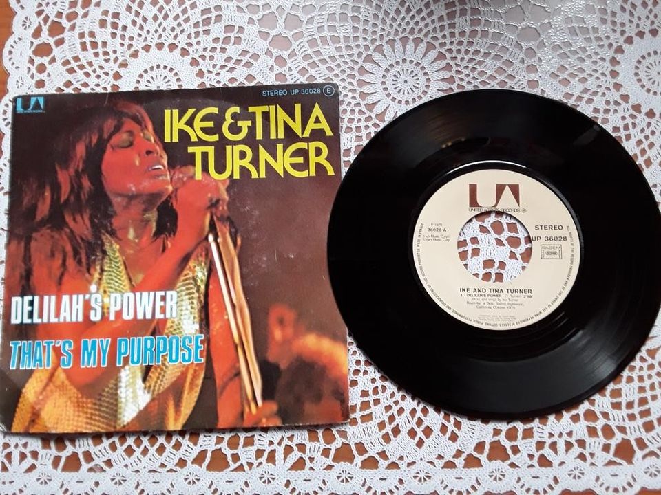 Ike and Tina Turner 7" Delilah's power