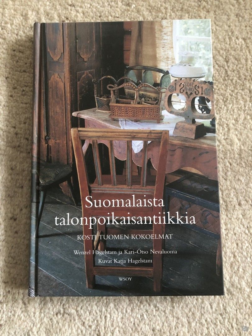 Suomalaista talonpoikaisantiikkia kirja