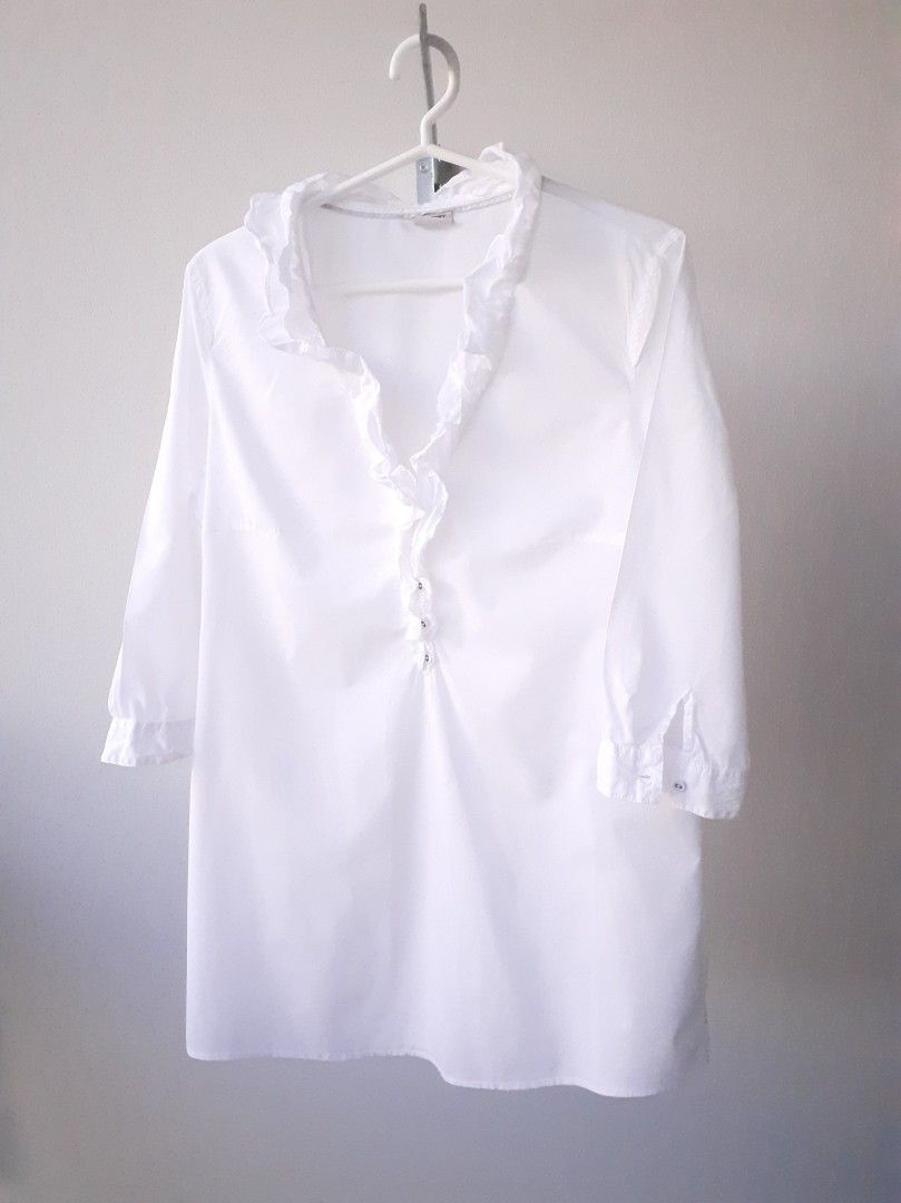 Esprit valkoinen paitapusero röyhelöllä
