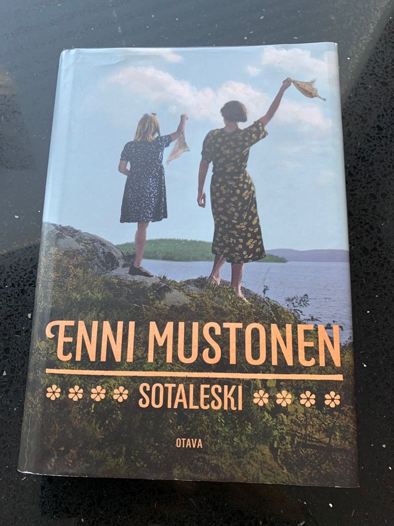 Emmi Mustonen Sotaleski