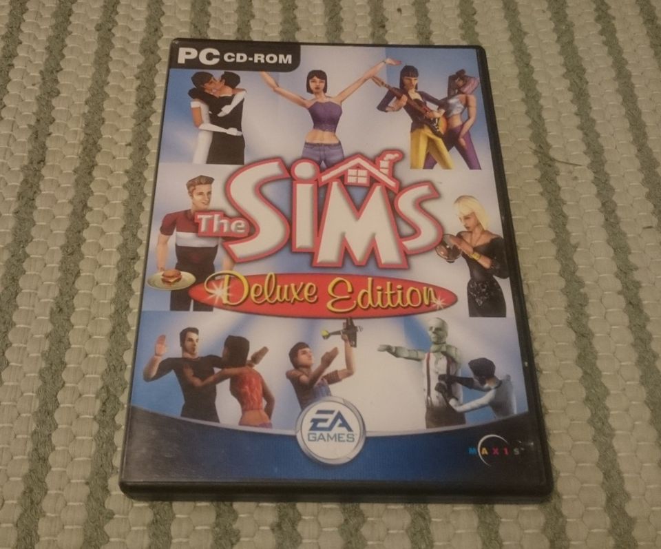 PC The Sims Deluxe Edition