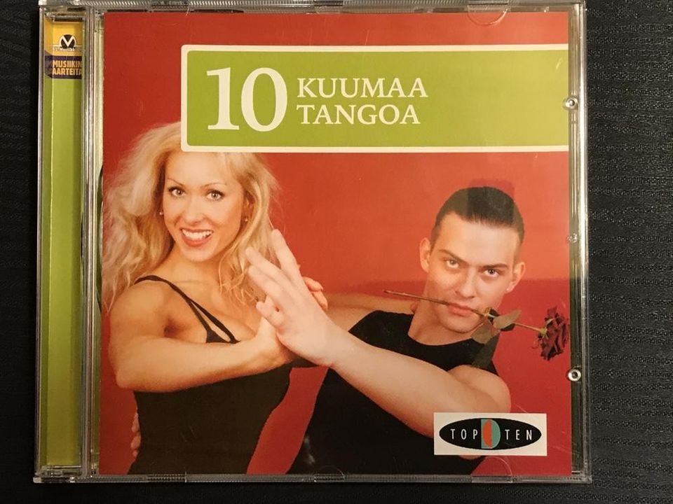 Musiikki CD: 10 kuumaa tangoa (2007)