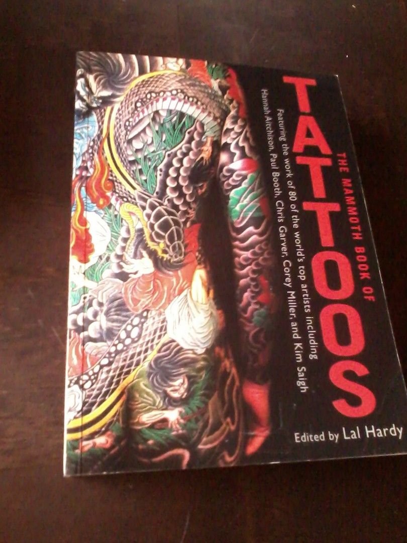 The Mammoth Book of Tattoos (nidottu, 2009)