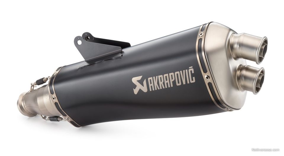 Akrapovic Akrapovic Slip-on Line Black 76905999000