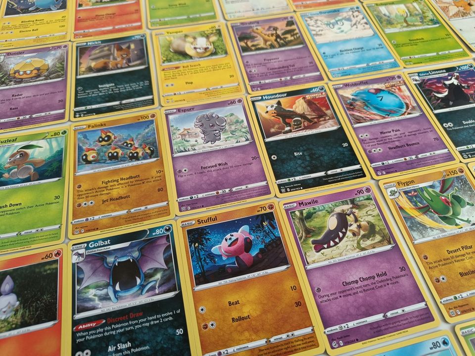 Pokemon kortteja 50 kpl, setti 17