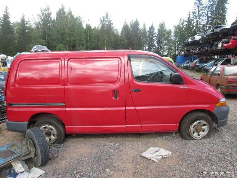 Toyota Hiace 2,4TD 4x4 lyhyt -99