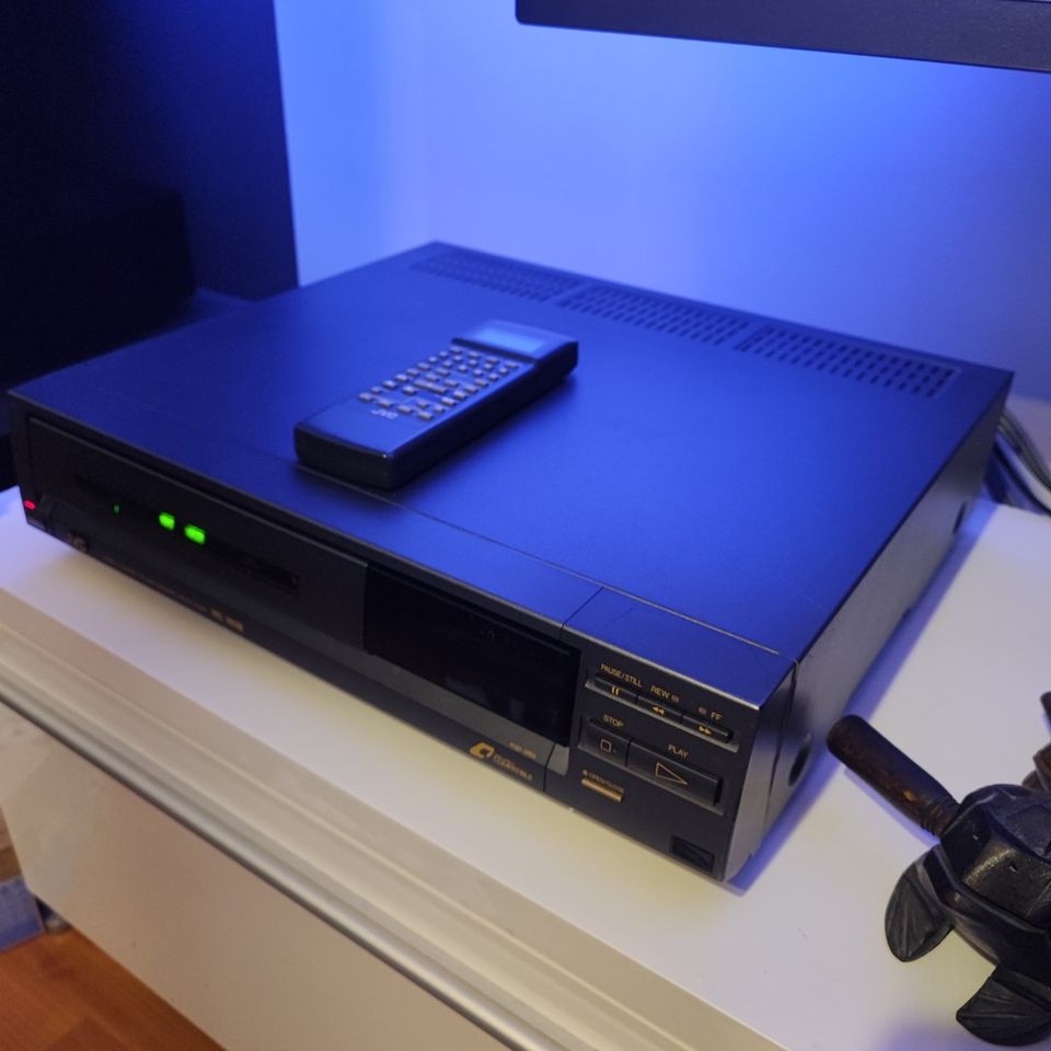 JVC HR-FC100E VHS / VHS-C videonauhuri